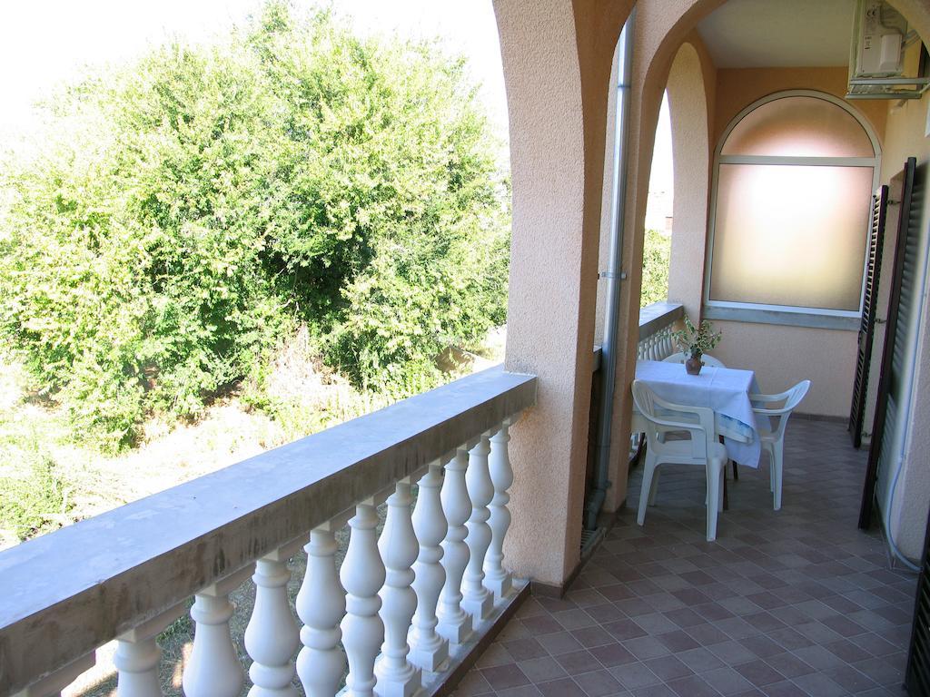 Apartments Mediterranean Sundance Vodice Quarto foto